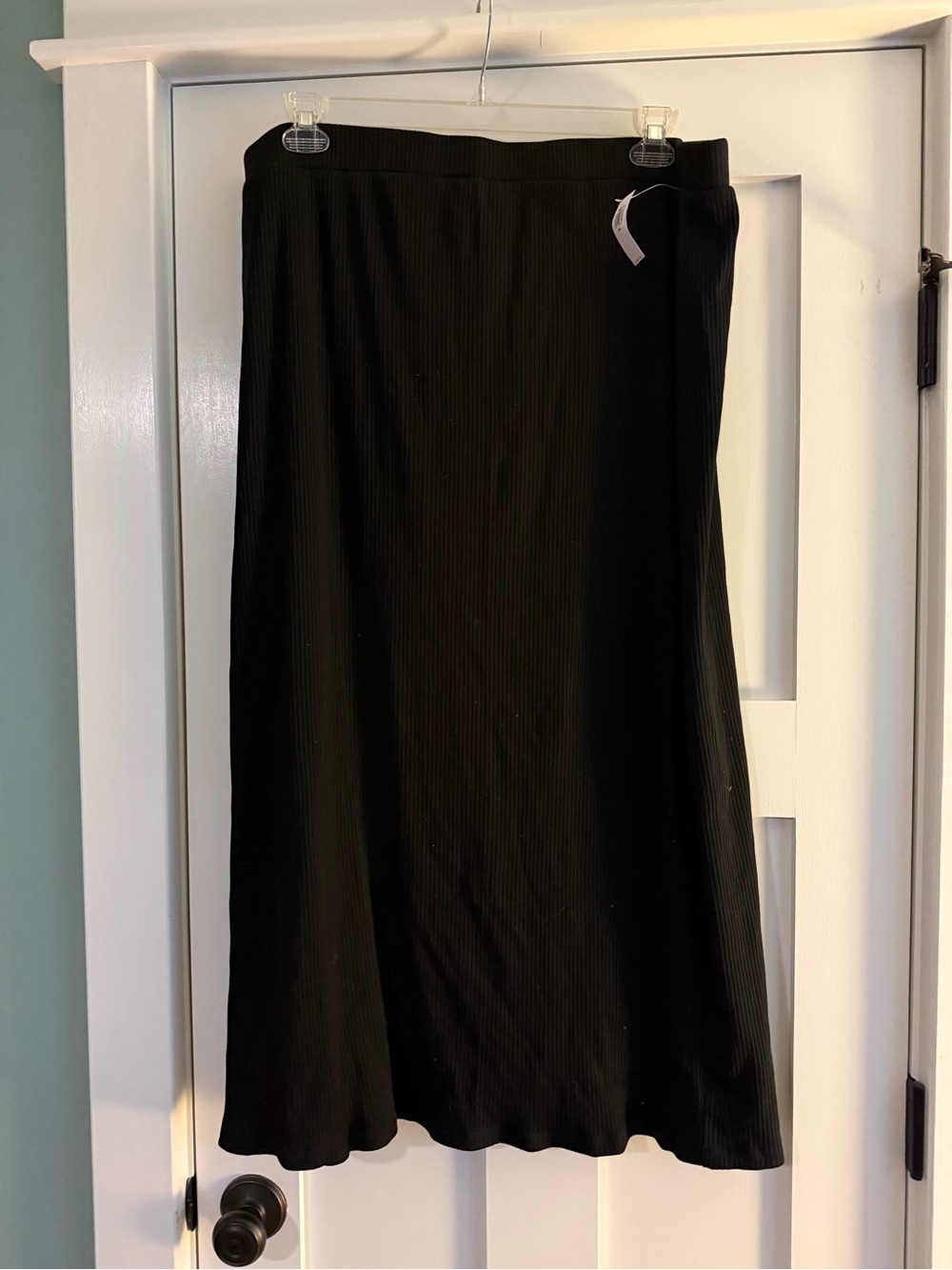 Classic Black Knit Maxi Skirt